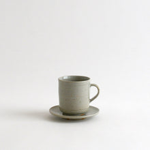 画像をギャラリービューアに読み込む, 青白磁デミタス&ソーサー / 日高伸治