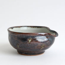 Load image into Gallery viewer, 鉄抜絵煎茶ゆさまし / 袖師窯