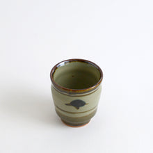 画像をギャラリービューアに読み込む, 笹絵 ゆのみ 小 / 袖師窯