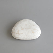 画像をギャラリービューアに読み込む, はりこ 石 (中) がさ / 備中和紙