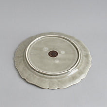 画像をギャラリービューアに読み込む, オリーブレリーフ皿8寸(ライトグレー) / 阿部慎太朗