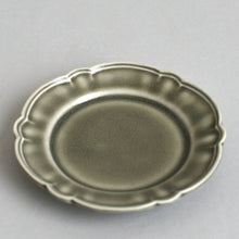 画像をギャラリービューアに読み込む, 花形リムまめ皿(グレー) / 阿部慎太朗