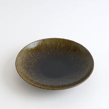 画像をギャラリービューアに読み込む, 飴釉皿8寸 / 後藤竜太