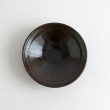 画像をギャラリービューアに読み込む, 黒飴釉平鉢6寸 / 後藤竜太