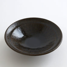 画像をギャラリービューアに読み込む, 黒飴釉平鉢6寸 / 後藤竜太