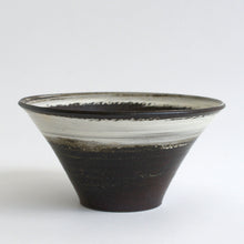 Load image into Gallery viewer, はけ目立どんぶり / 山田隆太郎