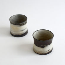 Load image into Gallery viewer, はけ目筒湯呑み / 山田隆太郎