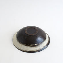 Load image into Gallery viewer, はけ目6寸鉢 / 山田隆太郎