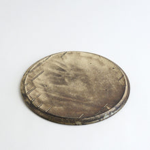 画像をギャラリービューアに読み込む, フラットプレート8寸白 / 山田隆太郎