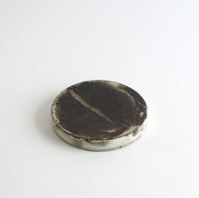 Load image into Gallery viewer, 粉引ドラ皿4寸 / 山田隆太郎