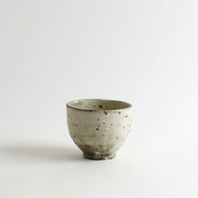 Load image into Gallery viewer, 粉引フリーカップ / 山田隆太郎