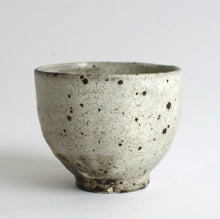 Load image into Gallery viewer, 粉引フリーカップ / 山田隆太郎