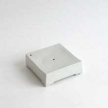 Load image into Gallery viewer, 青白磁四方茶盤 / 竹下努