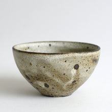 Load image into Gallery viewer, 粉引丸コップ / 山田隆太郎