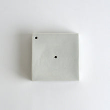 Load image into Gallery viewer, 青白磁四方茶盤 / 竹下努