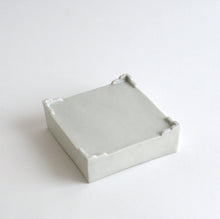 Load image into Gallery viewer, 青白磁四方茶盤 / 竹下努