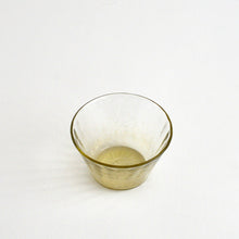 画像をギャラリービューアに読み込む, 小さな器 / 境田亜希