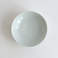 Load image into Gallery viewer, 青白磁八角高台平鉢(6寸) / 竹下努