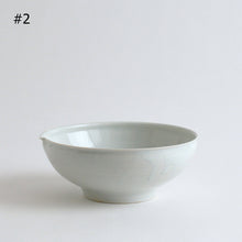 Load image into Gallery viewer, 青白磁片口平鉢(6寸) / 竹下努