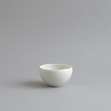画像をギャラリービューアに読み込む, 丸飯碗中(白) / 高久敏士