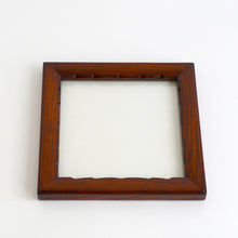 Load image into Gallery viewer, 額縁(250x250) / 鳥取民芸木工 福田豊