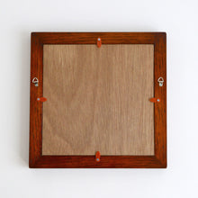 Load image into Gallery viewer, 額縁(250x250) / 鳥取民芸木工 福田豊