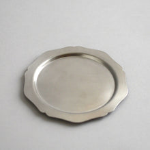 画像をギャラリービューアに読み込む, 輪花皿 S / 竹俣勇壱