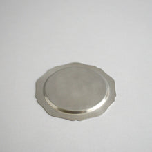 画像をギャラリービューアに読み込む, 輪花皿 S / 竹俣勇壱