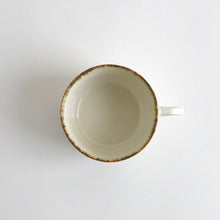 Load image into Gallery viewer, ティーカップ(ブロンズ艶白) / 千田稚子