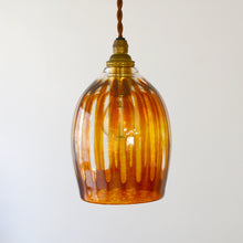 画像をギャラリービューアに読み込む, ren ランプシェード(ボトルM、ブラウン) / Hiroy Glass Studio