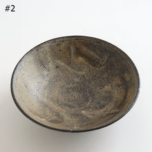 Load image into Gallery viewer, 生粉引線刻7寸鉢 / 山田隆太郎
