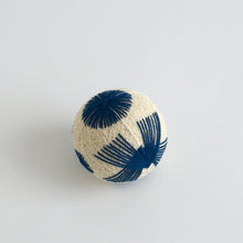 Load image into Gallery viewer, てまり大(リボン) / 倉敷てまり