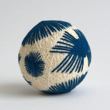 Load image into Gallery viewer, てまり小(リボン) / 倉敷てまり