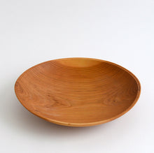 Load image into Gallery viewer, 生木のうつわ25(ヤマザクラ;Φ29) / 中矢嘉貴
