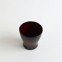 Load image into Gallery viewer, 溜内潤コップ(洋梨型) / 佐藤智洋