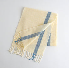 Load image into Gallery viewer, 和綿ストール(サイド藍) / 滝沢都