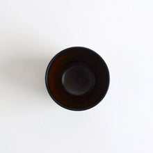 Load image into Gallery viewer, 拭漆ぐい呑み / 佐藤智洋
