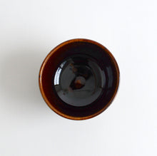 画像をギャラリービューアに読み込む, 飴釉高台飯碗 / 佐藤大寿