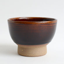 画像をギャラリービューアに読み込む, 飴釉高台飯碗 / 佐藤大寿