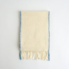 Load image into Gallery viewer, 和綿ストール(サイド藍) / 滝沢都