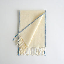 Load image into Gallery viewer, 和綿ストール(サイド藍) / 滝沢都