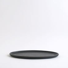 画像をギャラリービューアに読み込む, 地固め刷毛目楕円皿 / 佐藤智洋