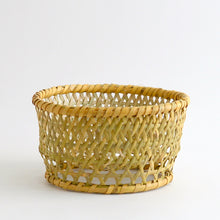 画像をギャラリービューアに読み込む, 長野県戸隠 / 根曲り竹 碗篭 小