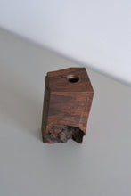 Load image into Gallery viewer, 花器 (クラロウォールナット) / 藤崎均