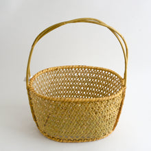 画像をギャラリービューアに読み込む, 長野県戸隠 / 根曲り竹 買物篭 大