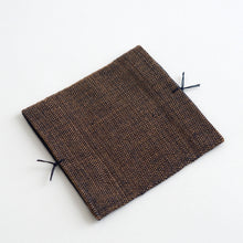 Load image into Gallery viewer, 袋織コースター(藍×ベージュ) / 倉敷本染手織研究所