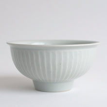 Load image into Gallery viewer, 白磁鎬飯碗(小) / 阿南維也