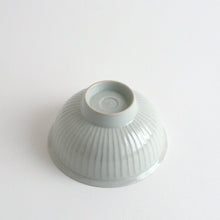 Load image into Gallery viewer, 白磁鎬飯碗(小) / 阿南維也