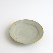 画像をギャラリービューアに読み込む, 6寸リム皿 粉引 / 小林耶摩人