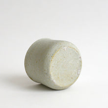 画像をギャラリービューアに読み込む, デザートカップ 粉引 / 小林耶摩人